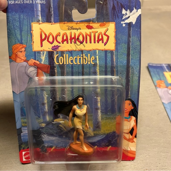 3 Vintage 1995 Mattel Disney's Pocahontas Collectible Figures New And Sealed - Picture 3 of 16